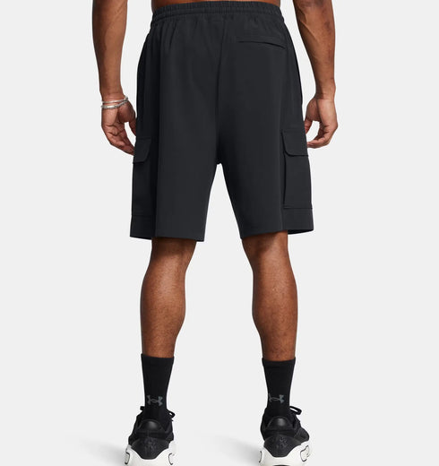 Under Armour cargo pants מכנס קצר שורט דגמח בצבע שחור לגבר